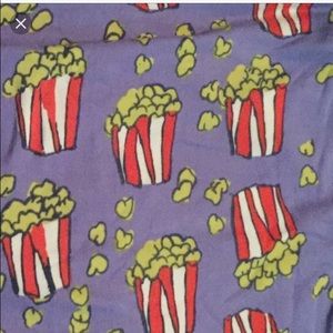 Purple lularoe popcorn leggings