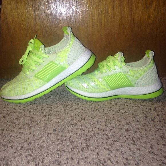 Neon Adidas (Roshe like) Sneakers
