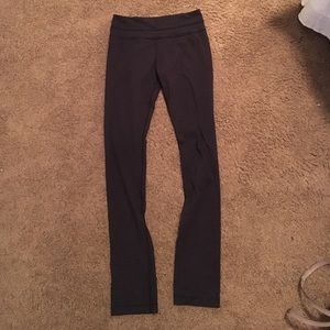 Lululemon skinny groove pant