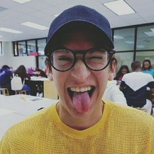 Meet your Posher, Roberto