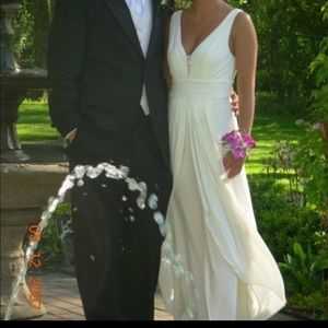 Gorgeous BCBG cream gown