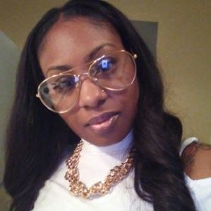 Meet your Posher, Lakeitha