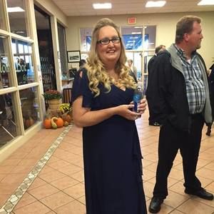 Meet your Posher, Bobbie