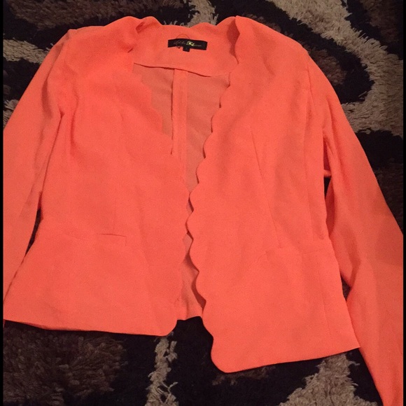 Coral scalloped blazer