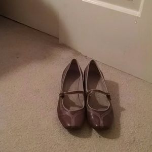 Nine West all rules flat size 6