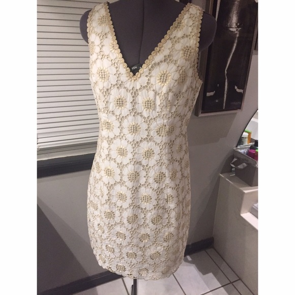 Lilly Pulitzer White Floral Sleeveless Dress