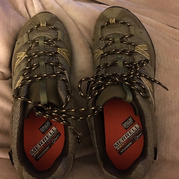Merrell gore Tex siren sport hiking shoes