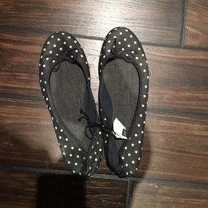 Dark grey chambray polka dot flats