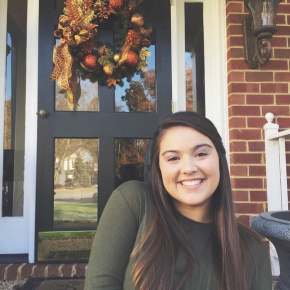 Meet your Posher, Alexandria