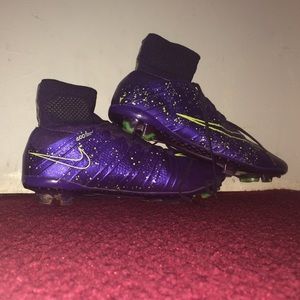 Nike mercurial soccer cleats