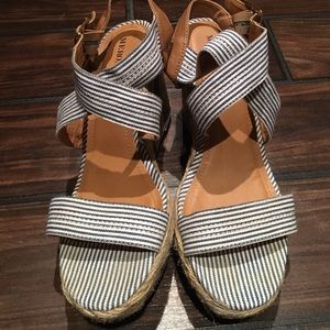 Striped strapped espadrilles wedges