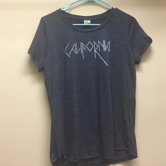 Hollister Short Sleeve Graphic Tee