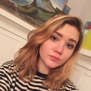 Meet your Posher, Caroline