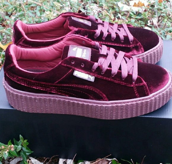 RIHANNA X PUMA  FENTY "RED VELVET" SIZE 9.5