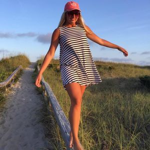 Meet your Posher, Myra