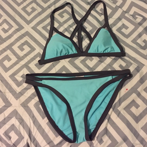 Bathing suit
