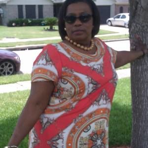 Meet your Posher, Alma