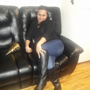 Meet your Posher, Ines