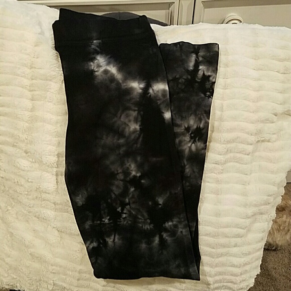 Pink Victorias Secret Leggings Tie Dye pattern.