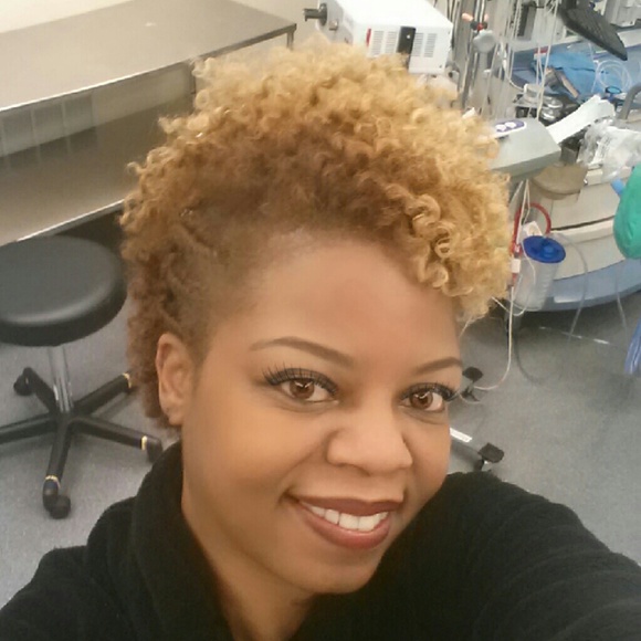 Meet your Posher, Tamiks