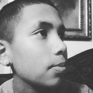 Meet your Posher, Dominic