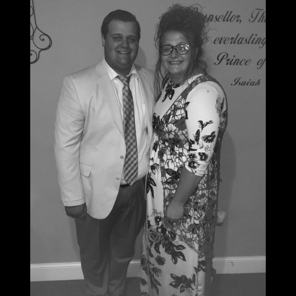 Meet your Posher, Madison - Picture 6 of 8