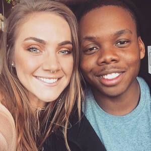 Meet your Posher, Sally