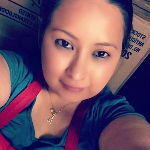 Meet your Posher, Celeste