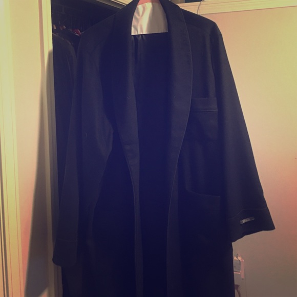 Niemann Marcus cashmere robe