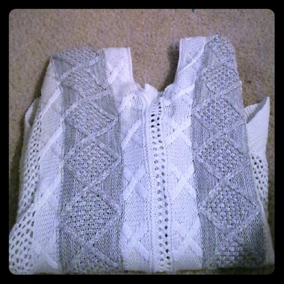 Cute crop sweater