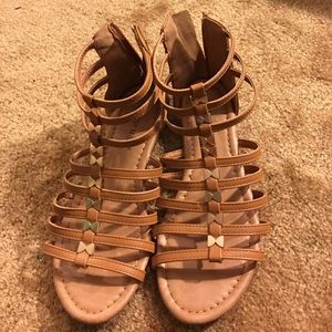 Top Moda Gladiator Bow Flats! Almost new!