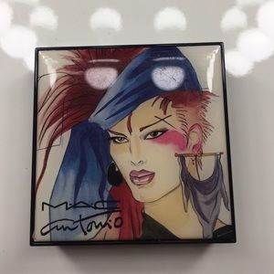 MAC shadow palette limited edition