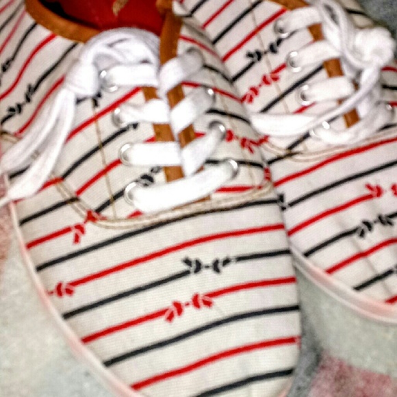 New woman nice canvas sneakers - Picture 1 of 3