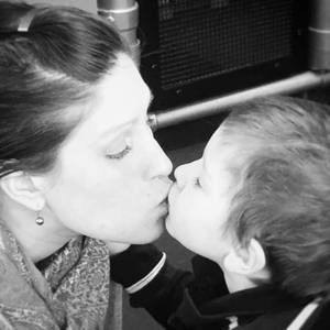 Meet your Posher, Cassandra