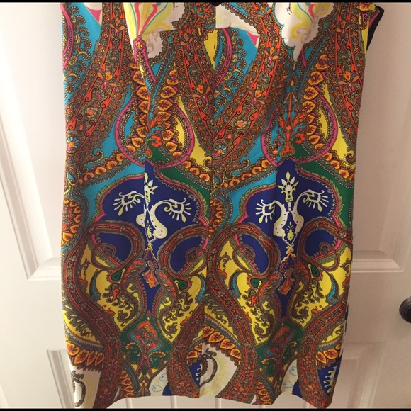 FLASH SALE 🎉Trina Turk Dress - Picture 2 of 6