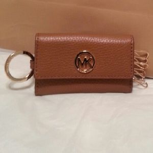 Michael kors,  Fulton Leather key case /acorn
