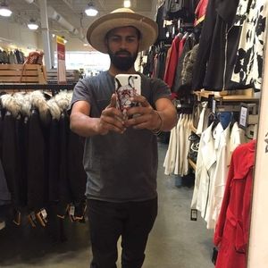 Meet your Posher, Gopi