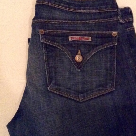 HUDSON JEANS✨ SUPER FLATTERING✨ Straight leg✨30X31 - Picture 4 of 4