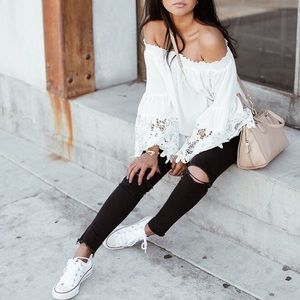 White All Star Converse