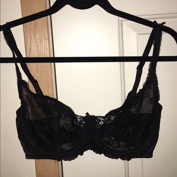 Elle Macpherson Black Lace Bra