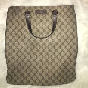 Gucci GG Canvas Flat Tote Bag-Brown. ✨Authentic✨