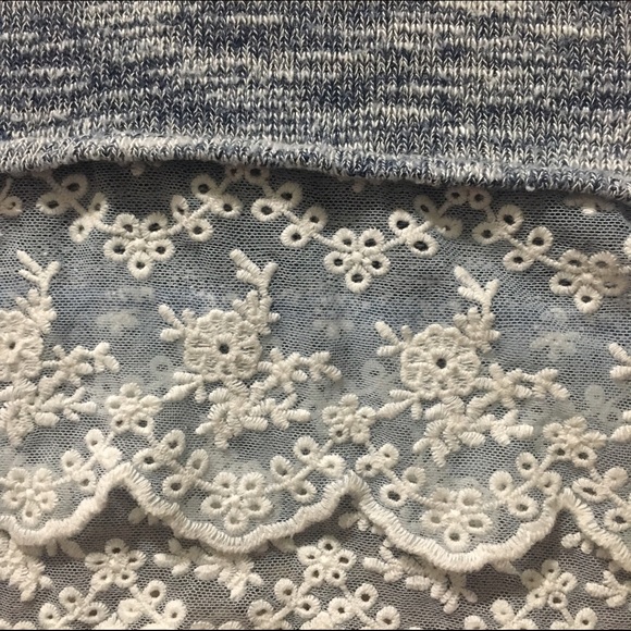 Blue and white knitted top with lace detailing - Picture 2 of 3