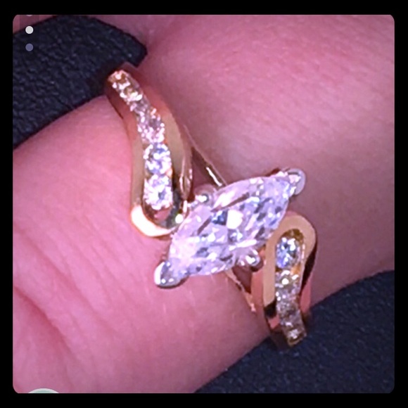 Cubic Zirconium GoldPlated Ring Gorgeous in person