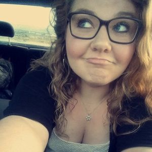 Meet your Posher, Maya