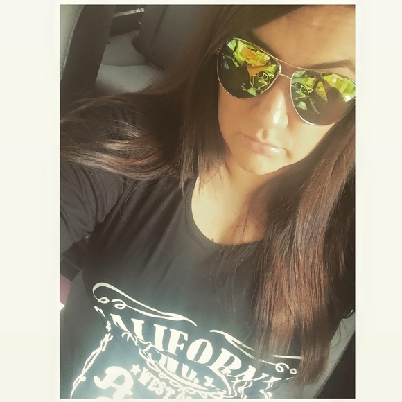 Meet your Posher, Lacey