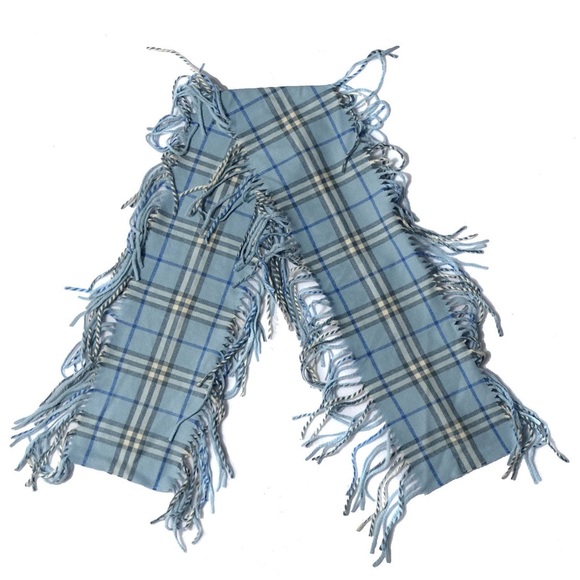 Limited edition Burberry women's scarf - Picture 2 of 3