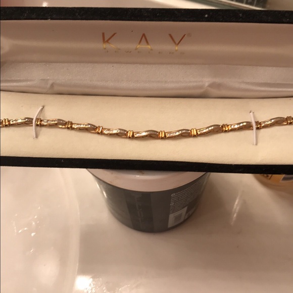 Diamond gold tennis bracelet!!!