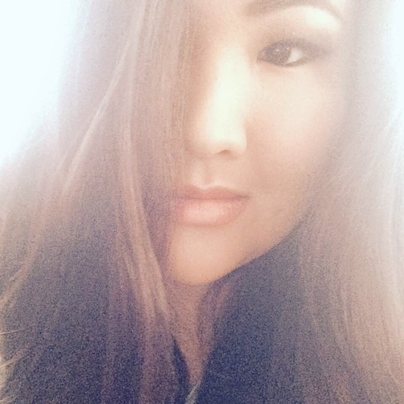 Meet your Posher, Cassie