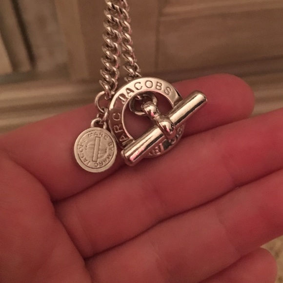Marc Jacobs necklace - Picture 3 of 3