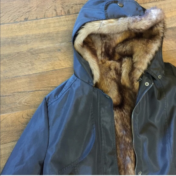 Black jacket with removable FUR lining - Picture 2 of 4